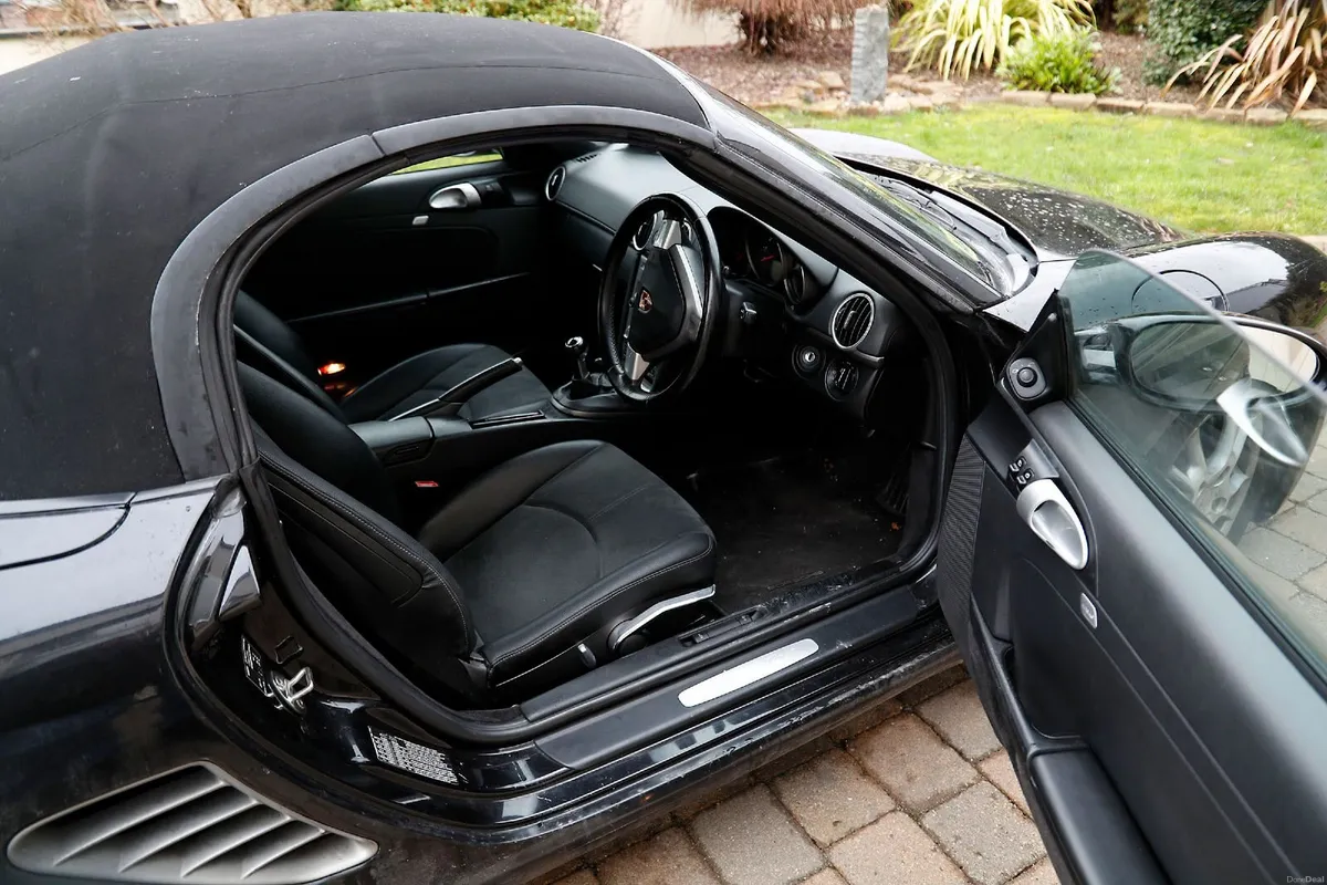 Porsche Boxster 2005 - Image 3