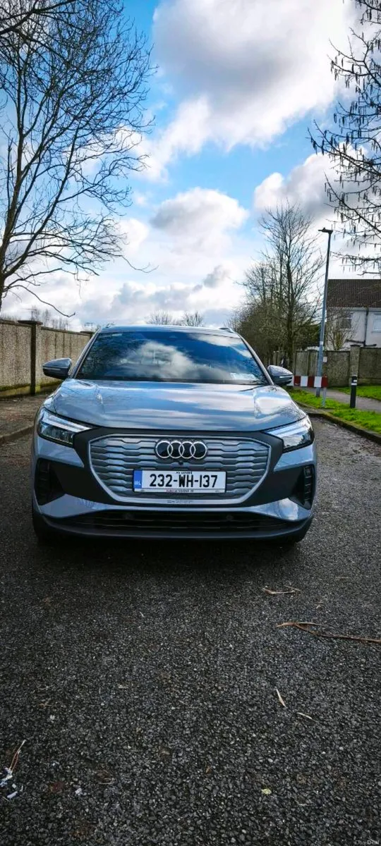 Audi Q4 e-tron 35 Advance 4DR - Image 1