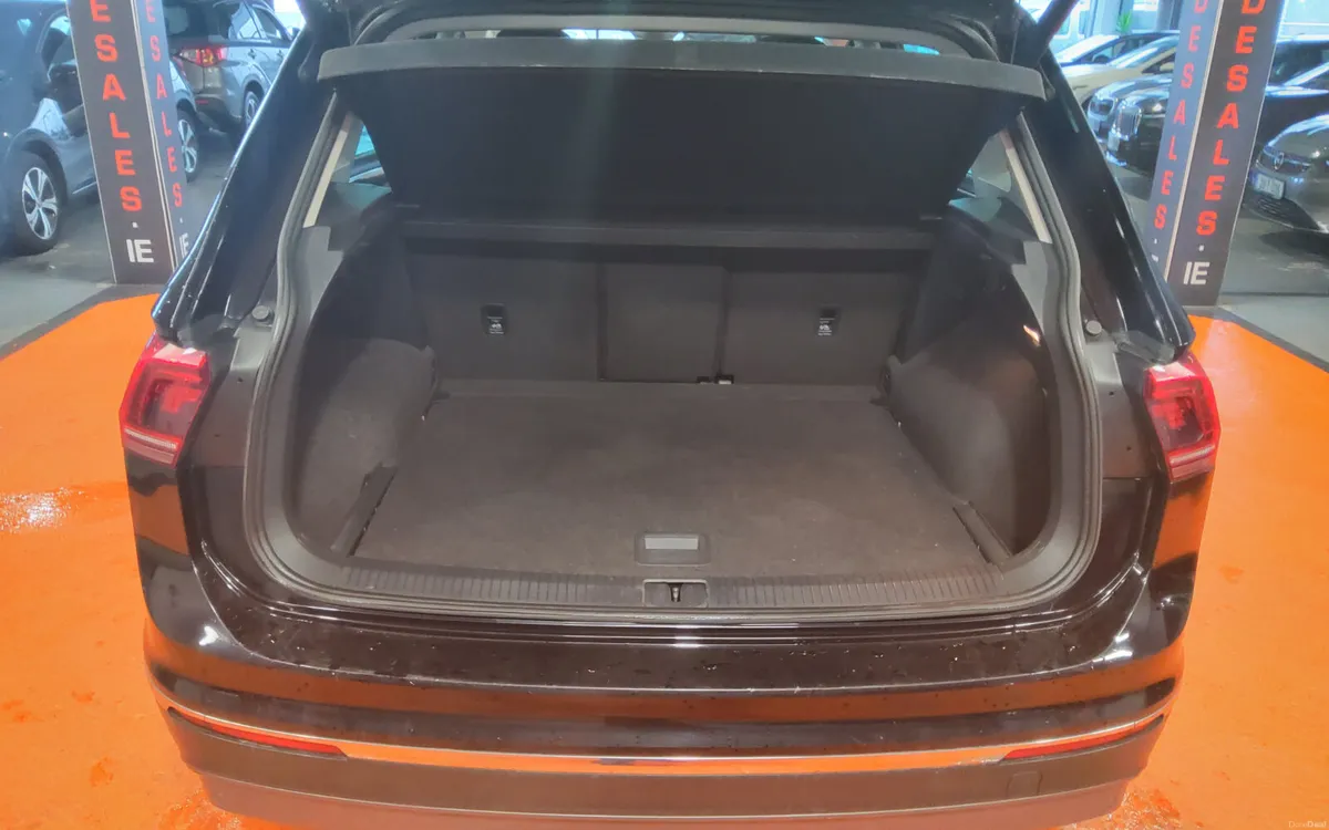 Volkswagen Tiguan 2017 - Image 4