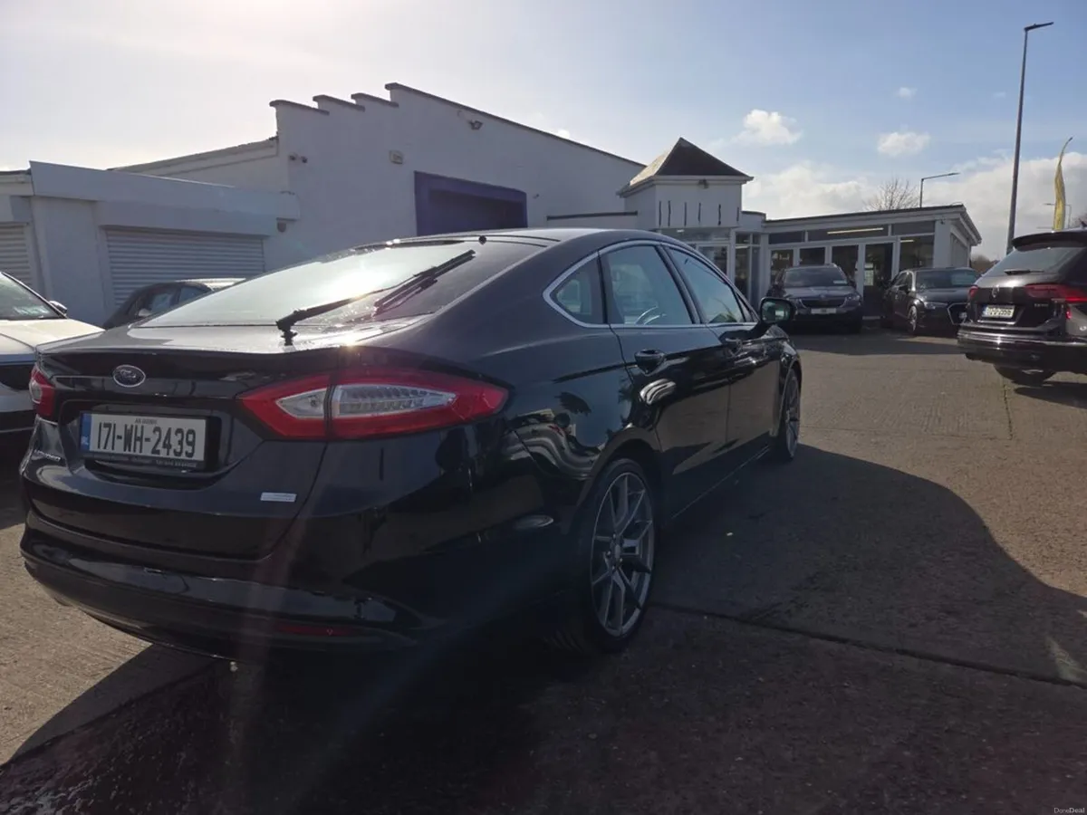 Ford Mondeo 1.5 TDCI (120) Zetec Econetic S/S 5DR - Image 4