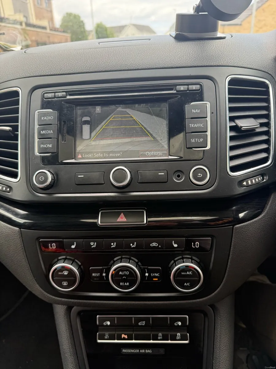 132 Seat Alhambra Panoramic Roof electric doors - Image 4