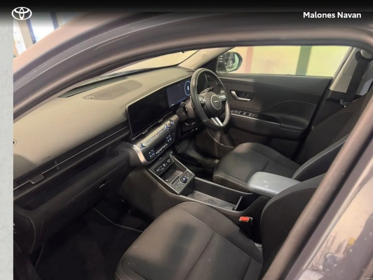 Hyundai KONA EV ELEGANCE 65KWH 5DR AUTO - Image 6