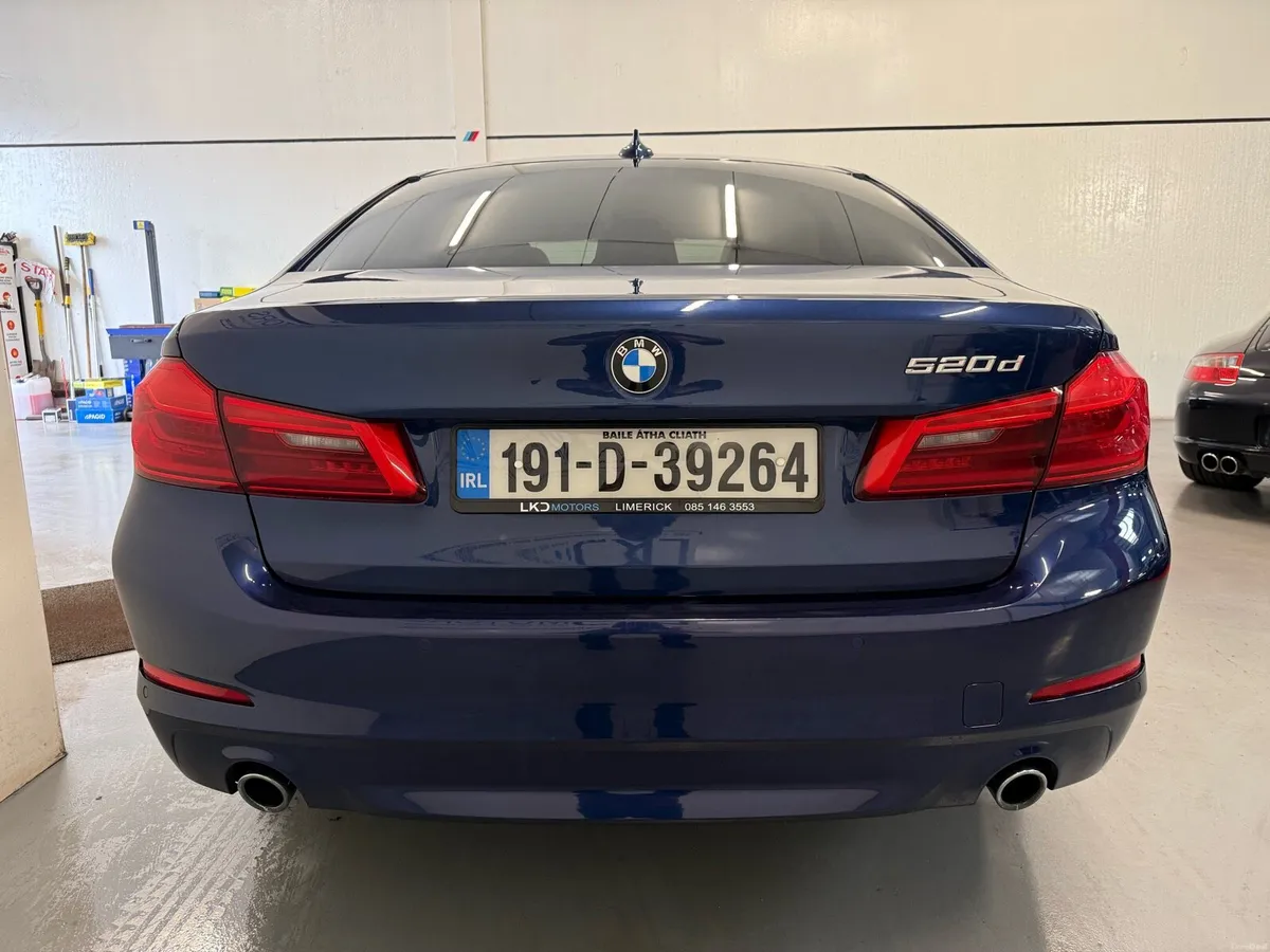 Bmw 520 Diesel 2019 only 162000 km call 0851463553 - Image 4