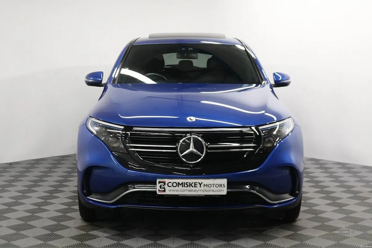 Mercedes-Benz EQC 400 AMG Line - Image 2