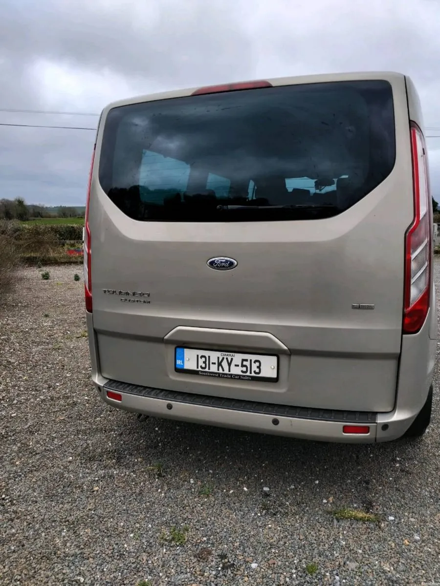 8 seater Ford  Tourneo custom - Image 3