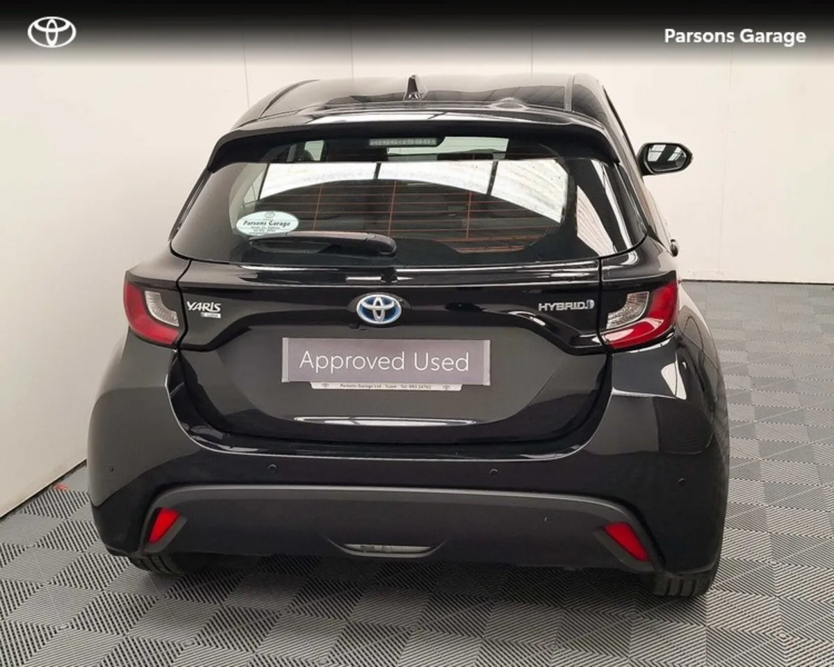 Toyota Yaris HYBRID LUNA 4DR AUTO - Image 4