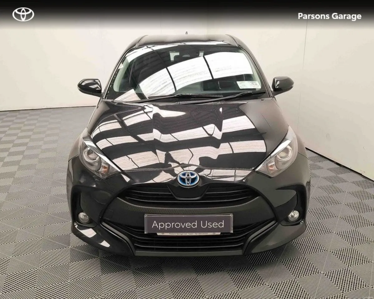 Toyota Yaris HYBRID LUNA 4DR AUTO - Image 5
