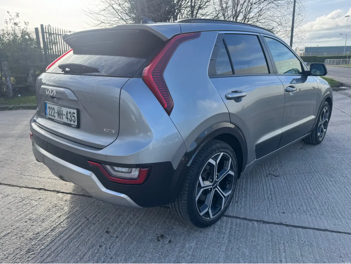 Kia Niro PHEV K3 5DR AUTO - Image 2