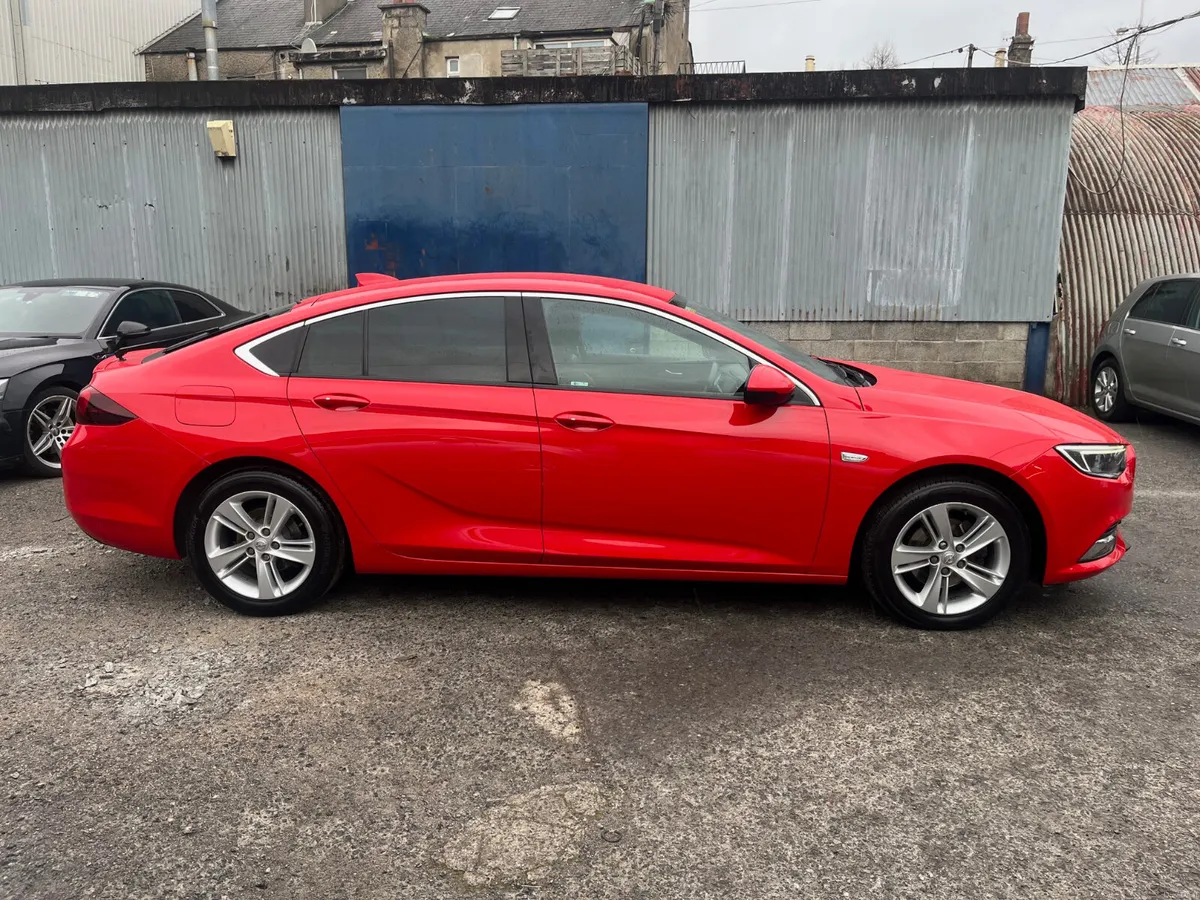 Opel Insignia 2018 NEW NCT 03/28, ONLY 62,000KLM - Image 2