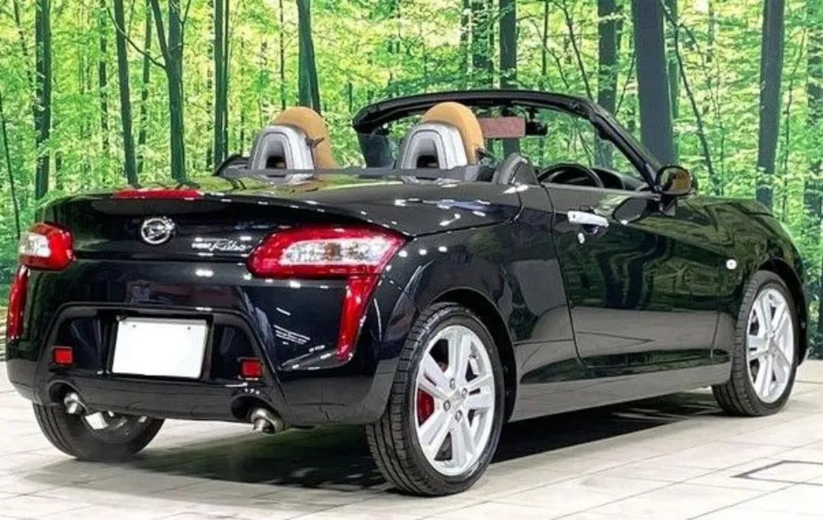 2014 Daihatsu Copen Robe - Image 2