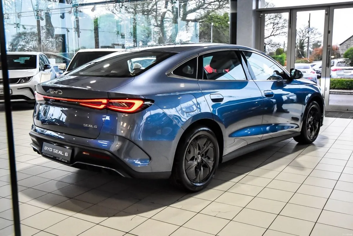 BYD Seal 6 Boost Plug in Hybrid - Image 4