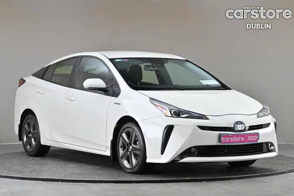 Toyota Prius 1.8 HYBRID LUXURY **SAT NAV**JBL**HUP - Image 1