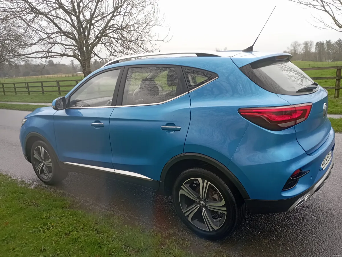 2023    MG-1.5 Petrol    (€16,990) - Image 6