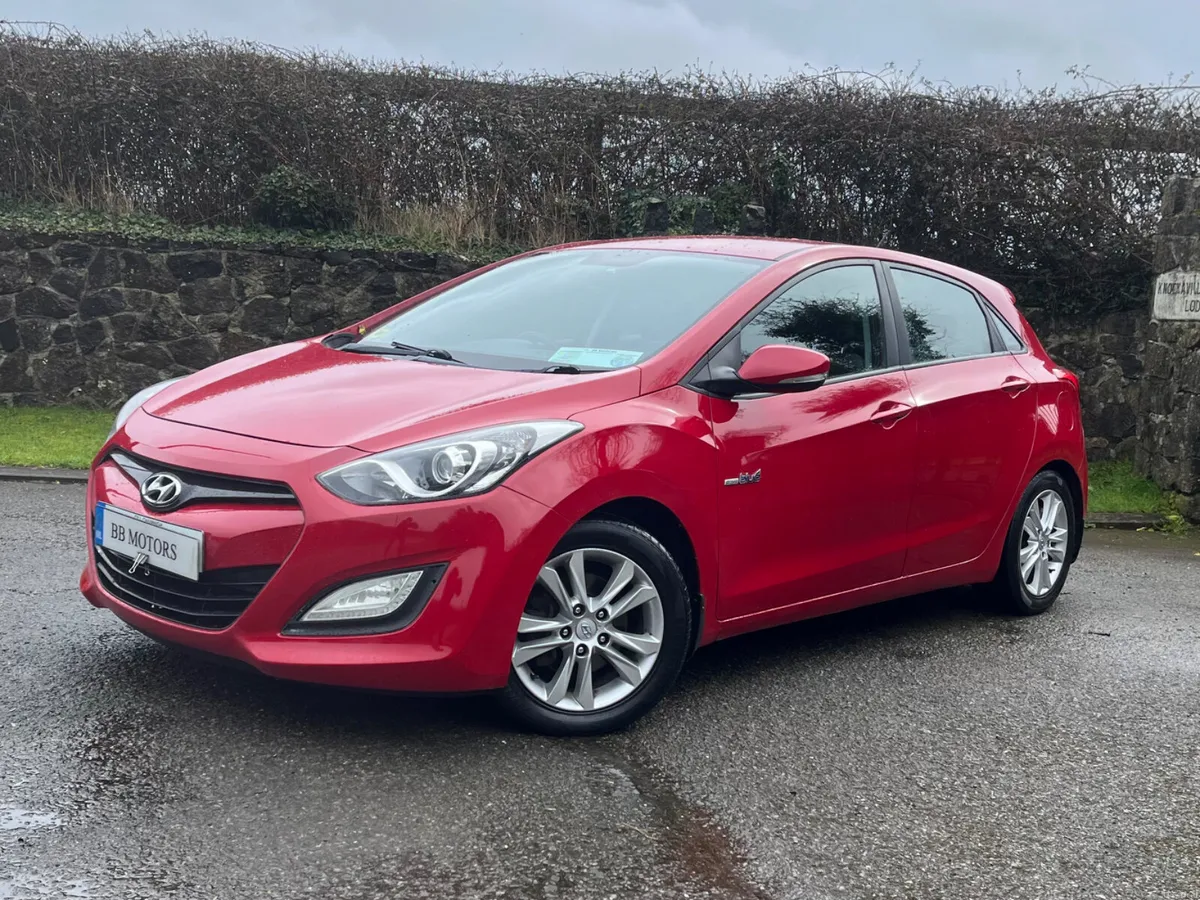 Hyundai i30 1.6 Diesel Deluxe - Image 6
