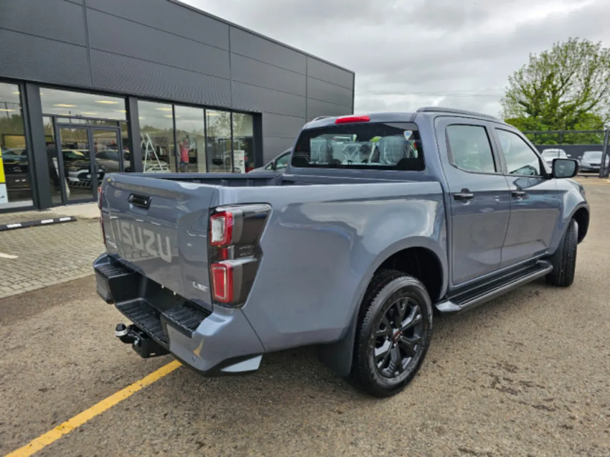 Isuzu D-Max LSE AUTO - Image 2