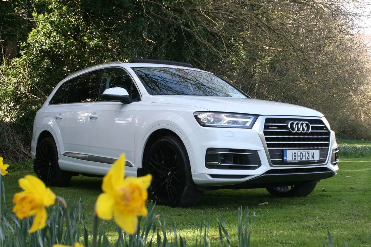 AUDI Q7 3.0TDI - 2 YEARS WARRANTY / HIGH SPEC - Image 1