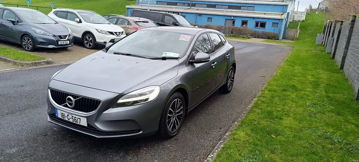 Volvo V40 2018 2.0 Diesel for sale - Image 1