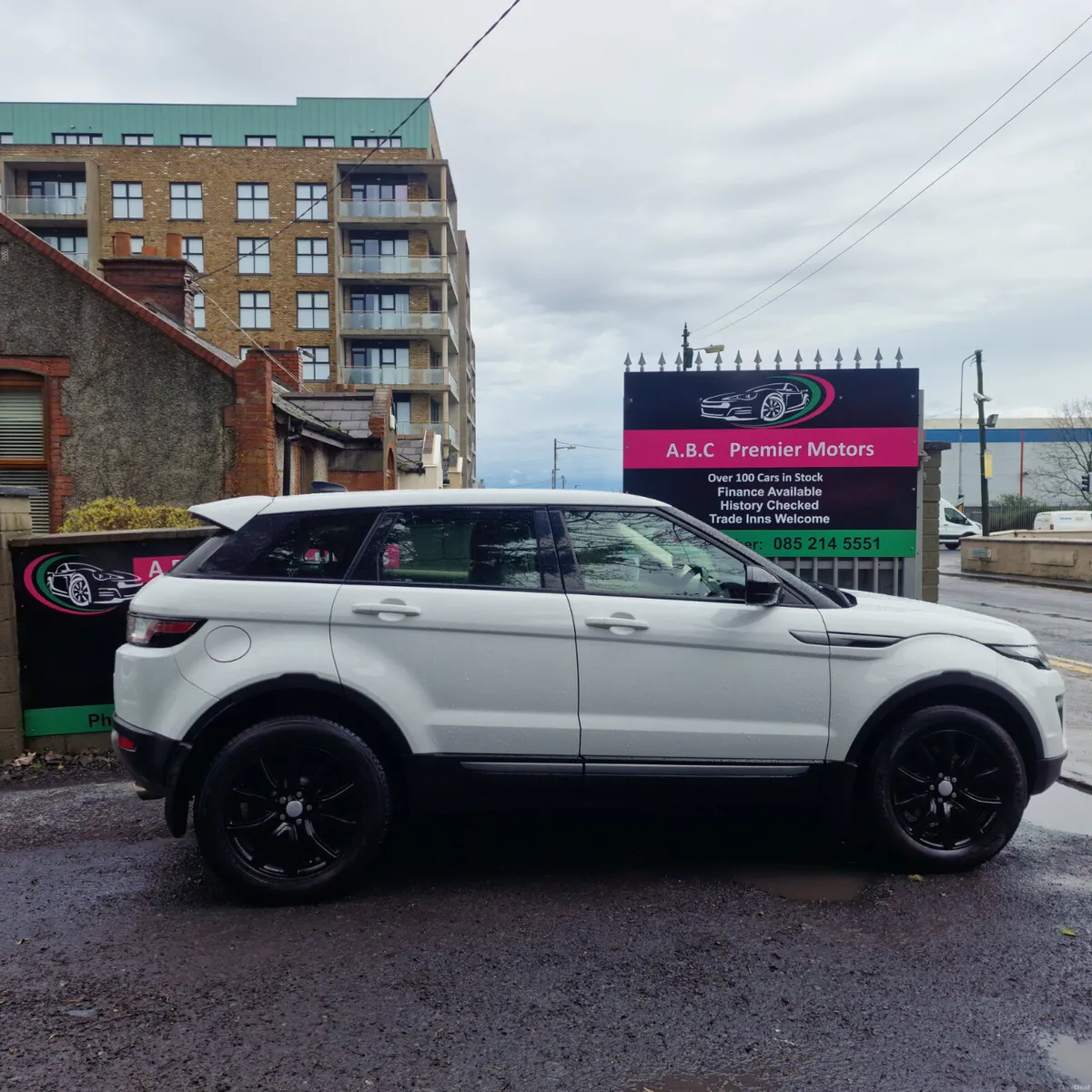 Land Rover Range Rover Evoque 2018 - Image 2