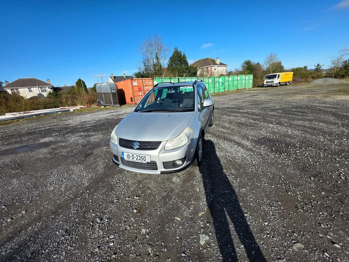 Suzuki SX4 2010 tested 2027 very clean - Image 4