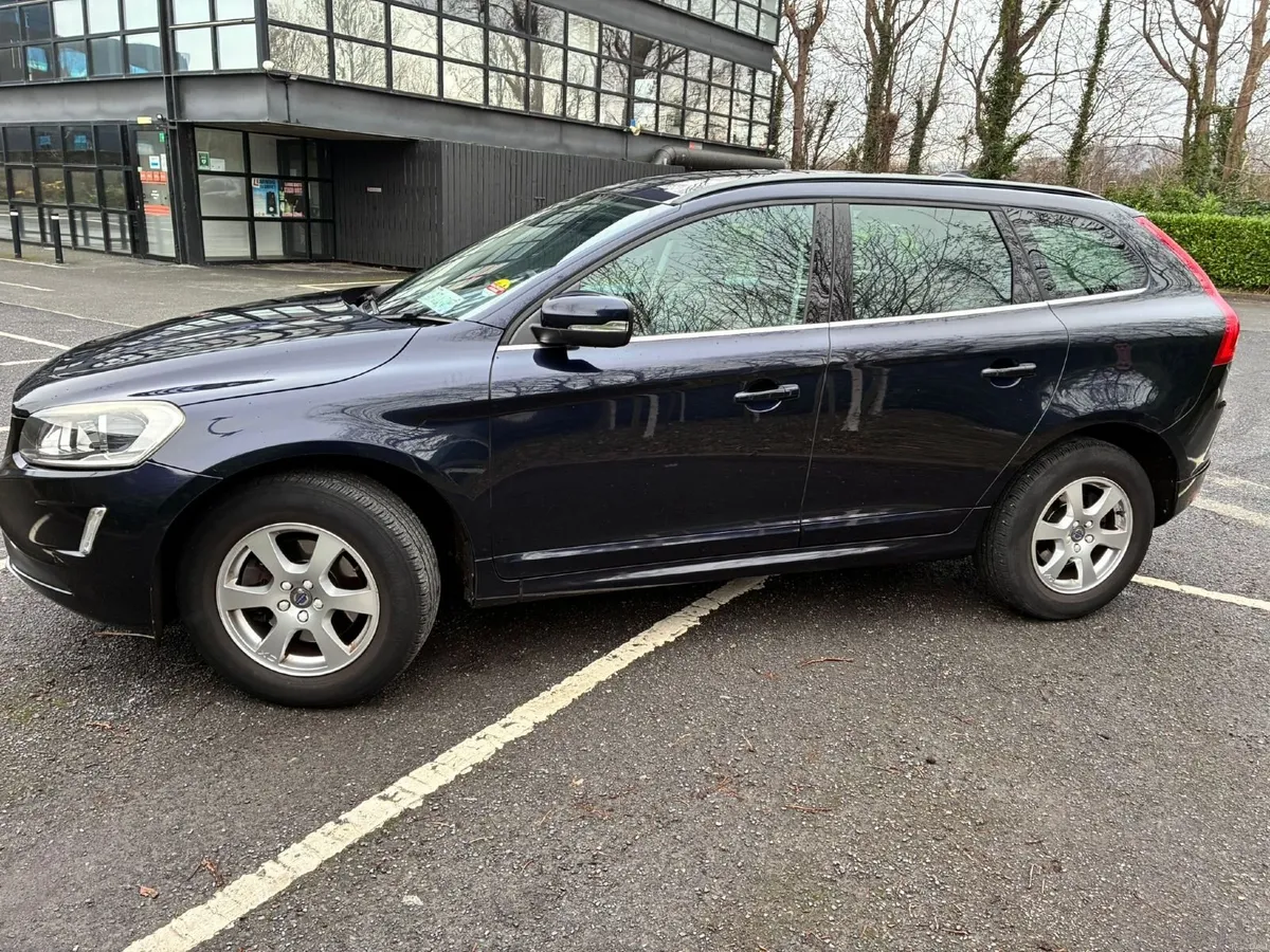 2016 Volvo XC60 D4 SE GT Automatic Diesel - Image 3