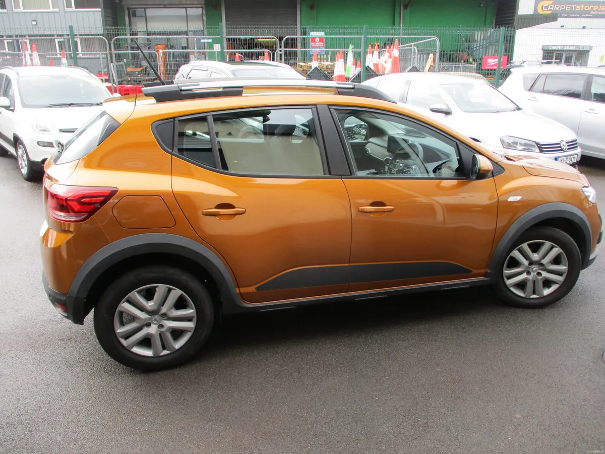 Dacia Sandero Stepway Comfort TCE  2023 - Image 4