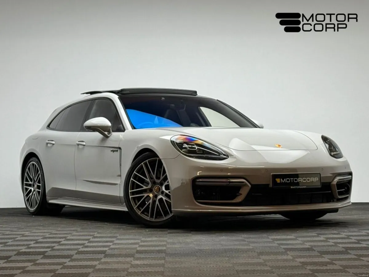 Porsche Panamera 4 E-Hybrid Sport Turismo Platinum - Image 1