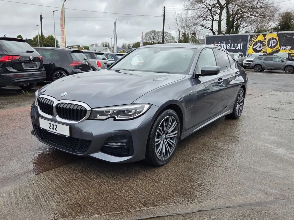 BMW 3-Series 330E M SPORT - Image 3