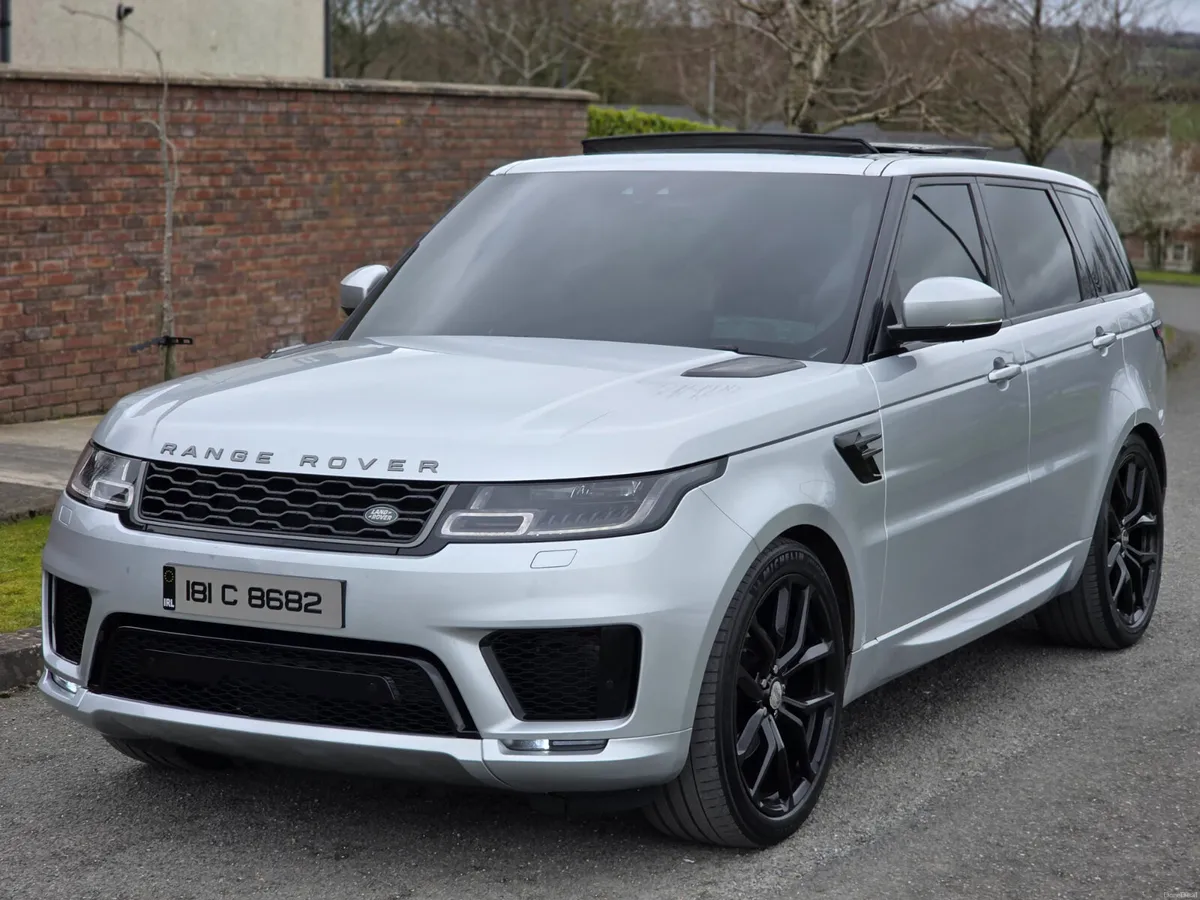 181 RANGE ROVER SPORT 3L DIESEL 7 SEATER - Image 1
