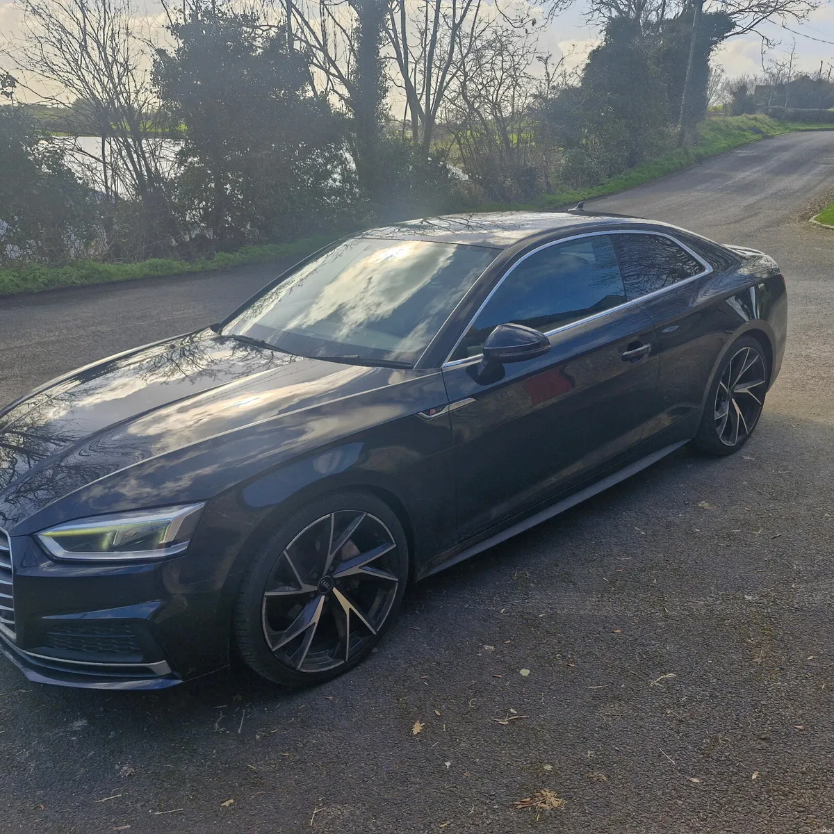 Audi A5 2017 2.0tdi S Line - Image 2
