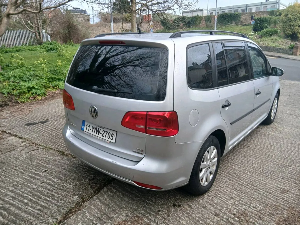 11 volkwagen Touran 1.6TDI NCT ,Taxed  £2850 - Image 3