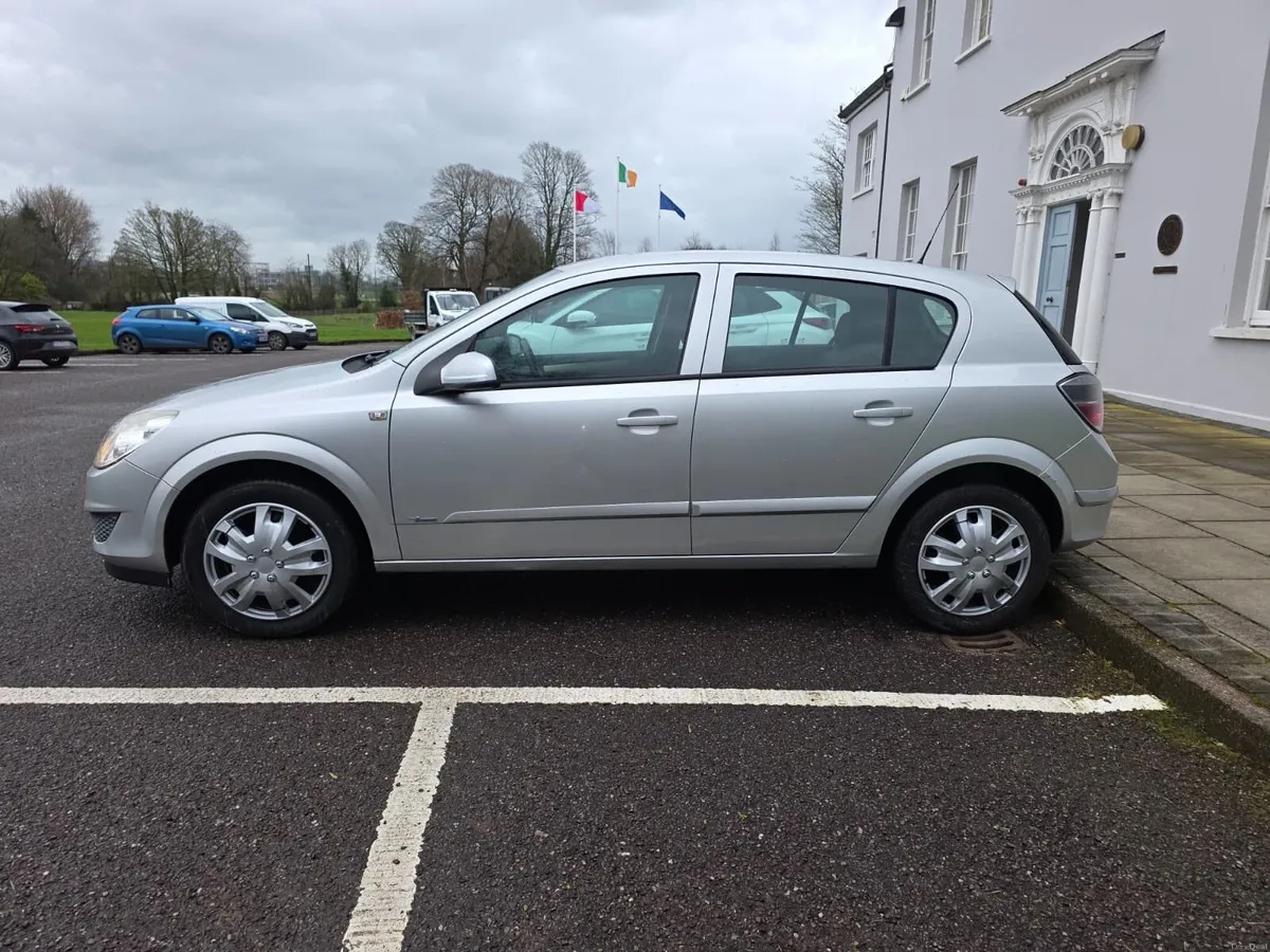 Astra 08 new long nct 03/27 low mill 110000 - Image 2