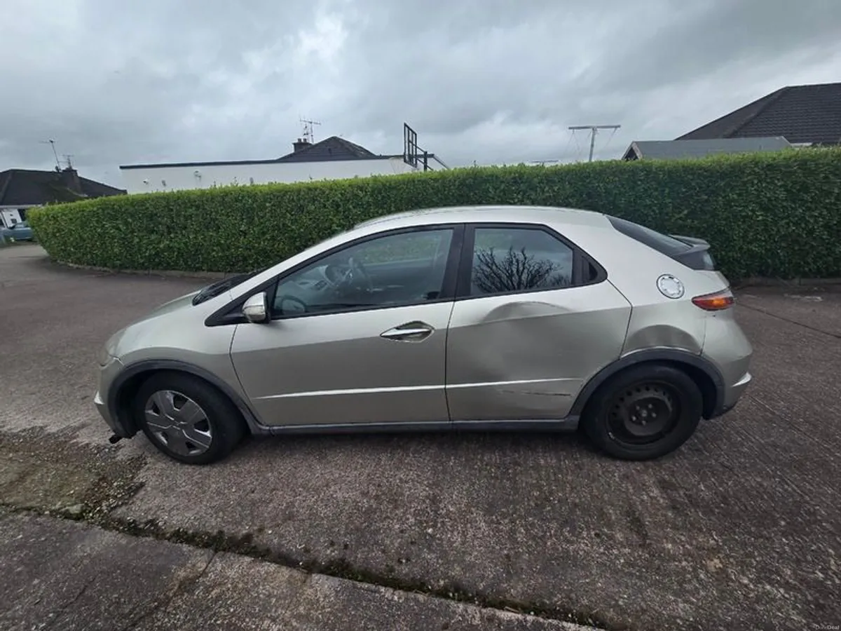 2006 Honda Civic - Image 4