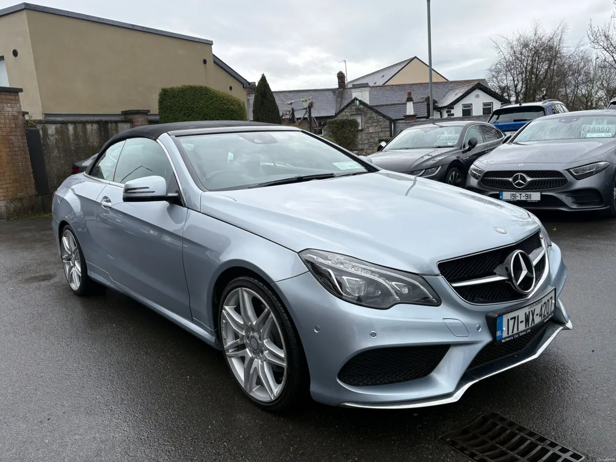 171 Mercedes-Benz E220 CABRIO AMG Premium - Image 4
