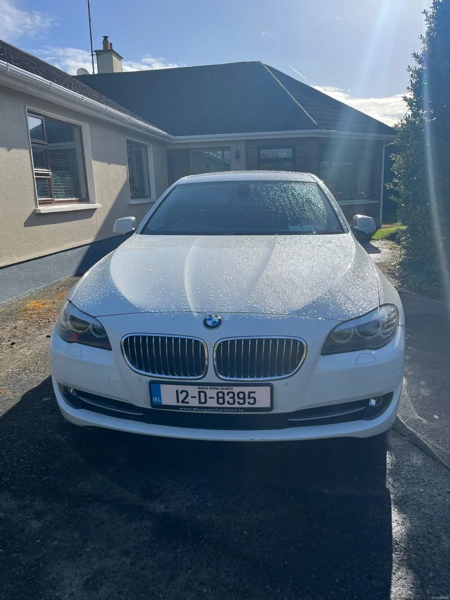 BMW 5-Series 2012 - Image 1