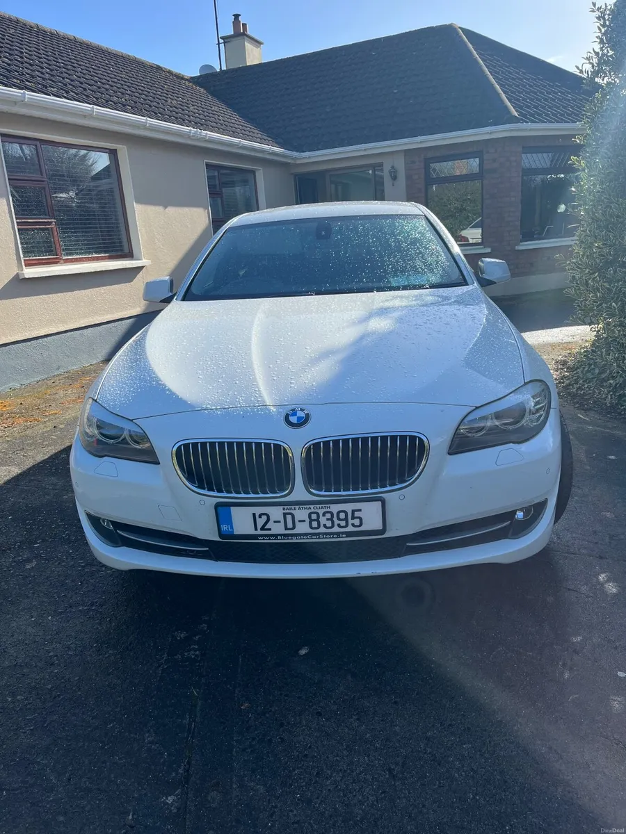 BMW 5-Series 2012 - Image 6