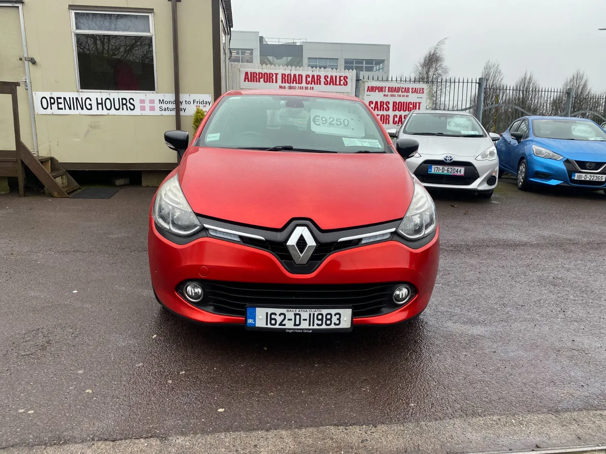Renault Clio 2016  ONLY 93KLMS - Image 2