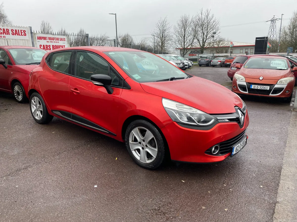 Renault Clio 2016  ONLY 93KLMS - Image 4