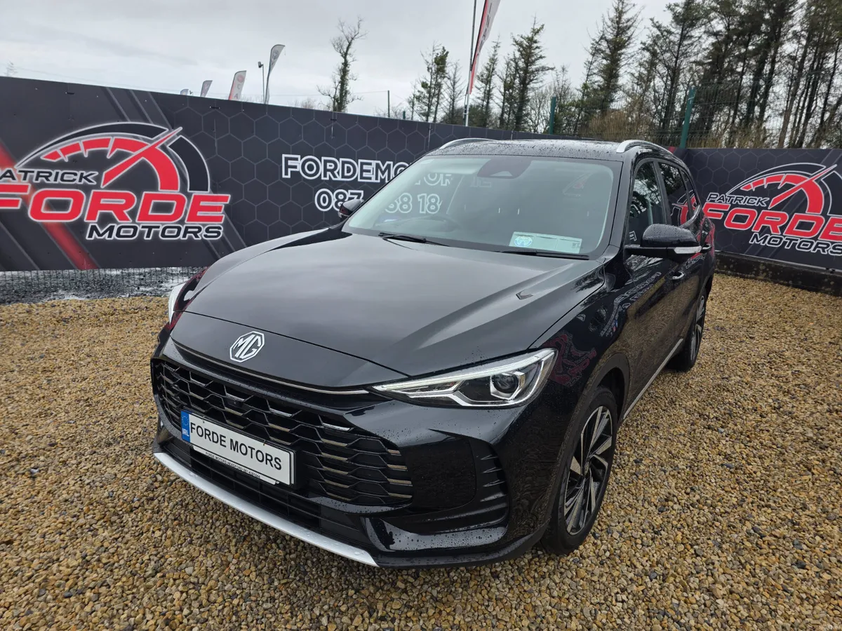 MG ZS 2025 Petrol /Hybrid - Image 2