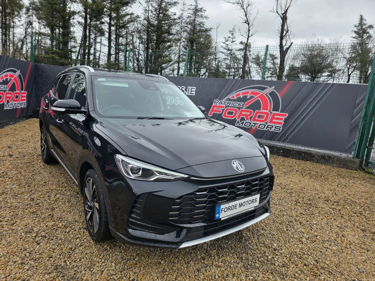 MG ZS 2025 Petrol /Hybrid - Image 1