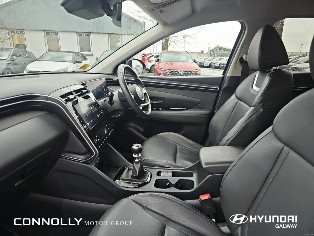 Hyundai Tucson 2WD Executive - Leather - Heated Se - Image 5
