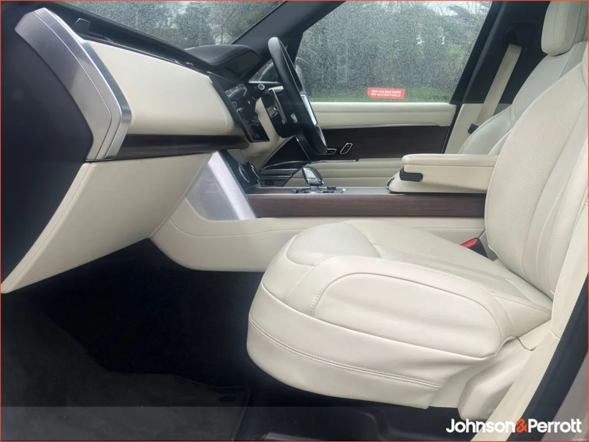 Land Rover Range Rover SWB 3.0 Si6 PHEV SE - Image 4