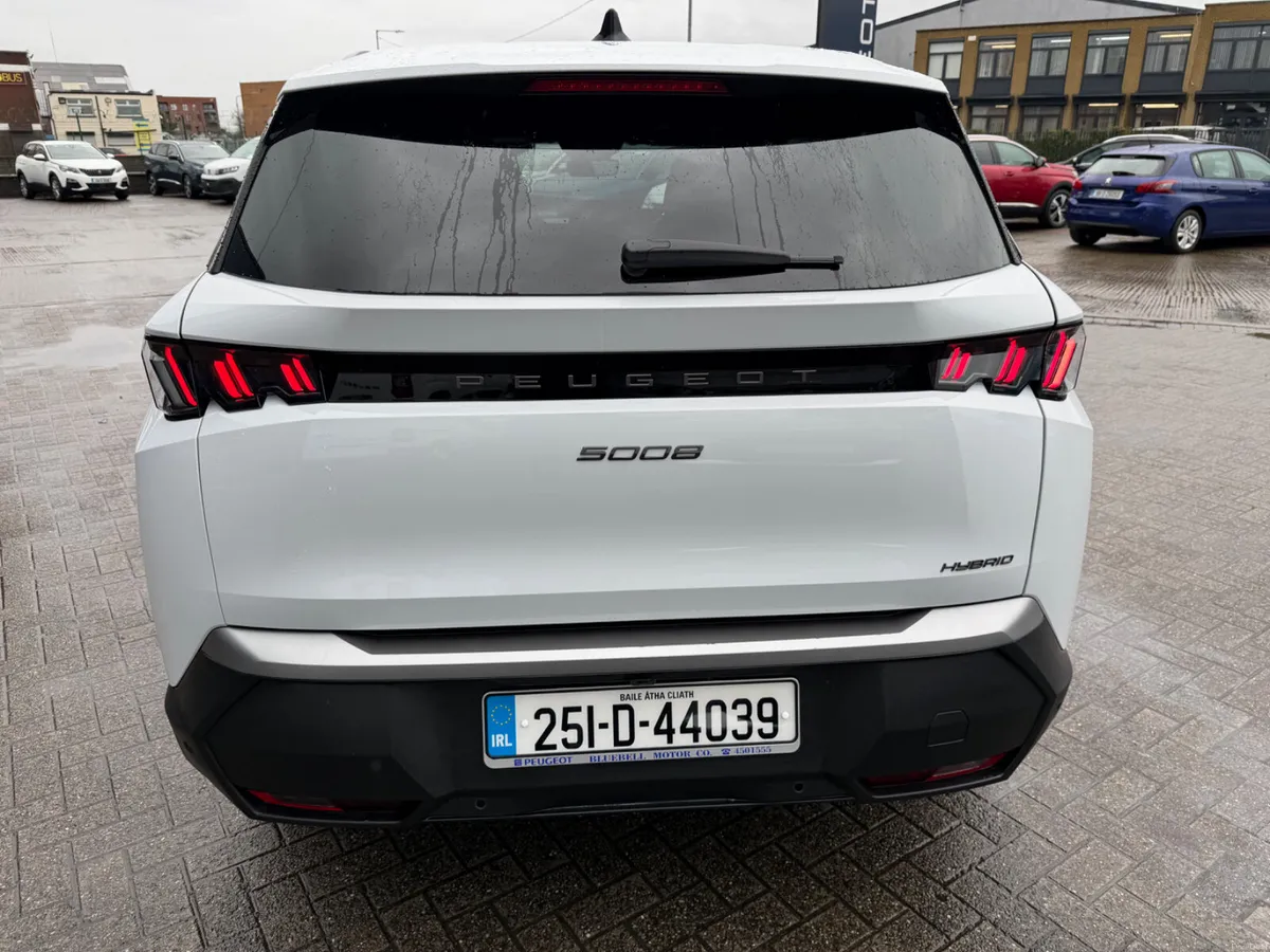 2025 Peugeot 5008 SCRAPPAGE OFFER - Image 5