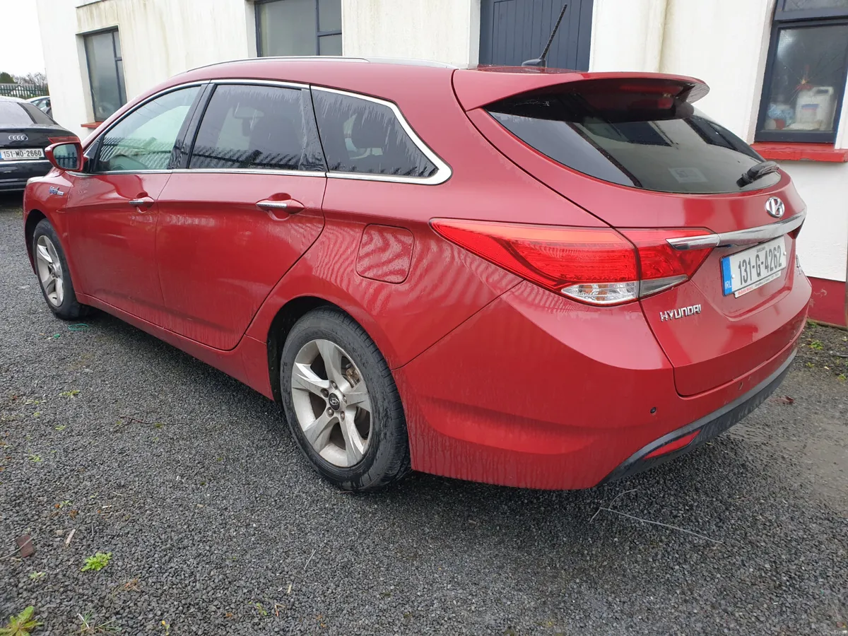 Hyundai i40 1.7CRDI ESTATE - Image 4