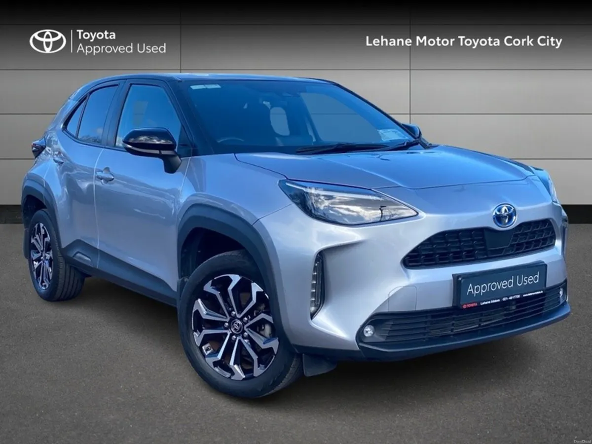 Toyota Yaris Cross CR LUNA SPORT 4DR AUTO CROSS - Image 1