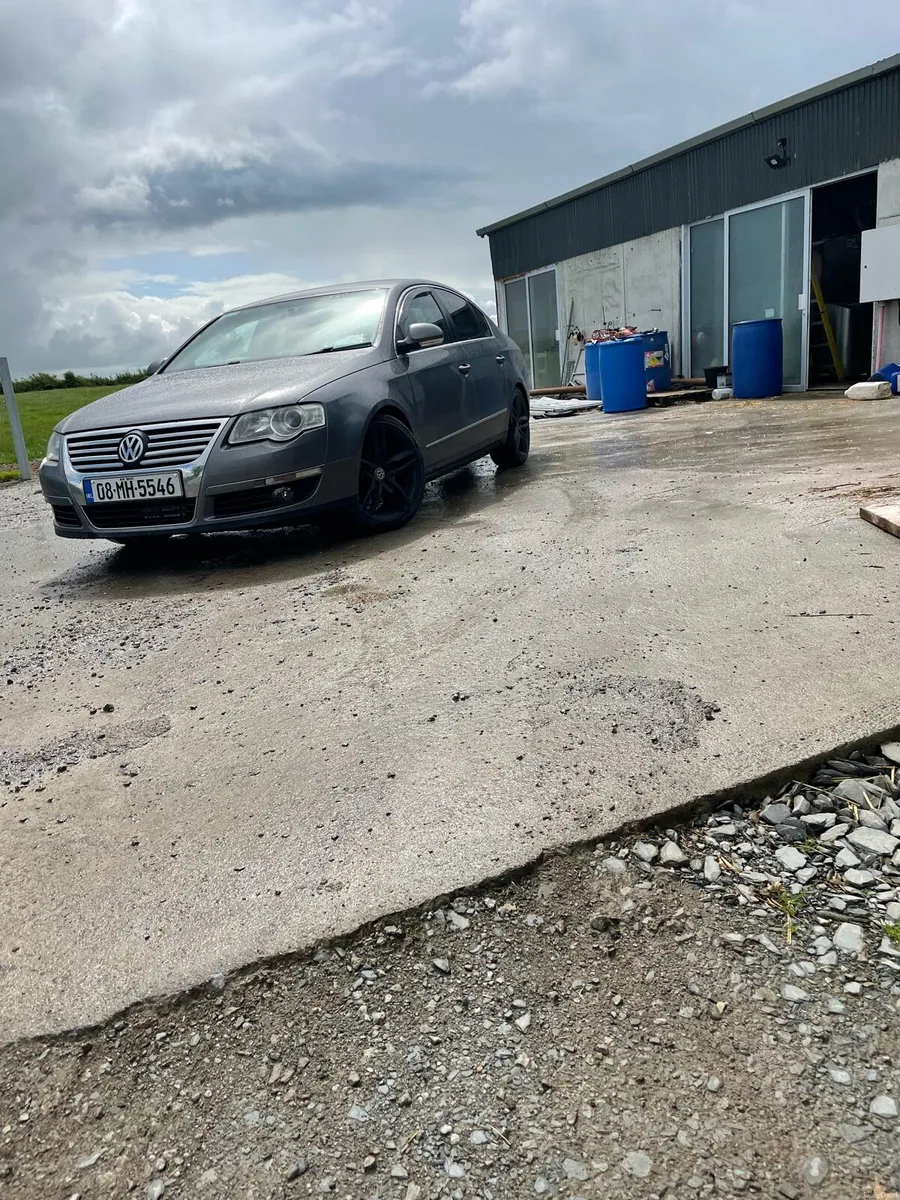 Volkswagen Passat 2008 - Image 3