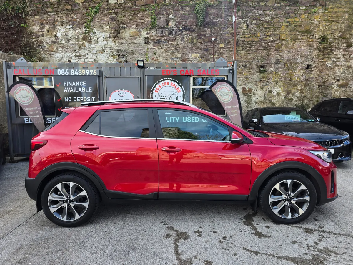 Kia Stonic 1.5 Diesel 6 Speed Manual 2018 - Image 3