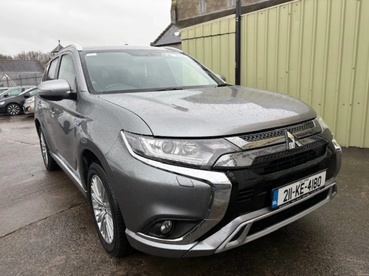 Mitsubishi Outlander 2021 - Image 2