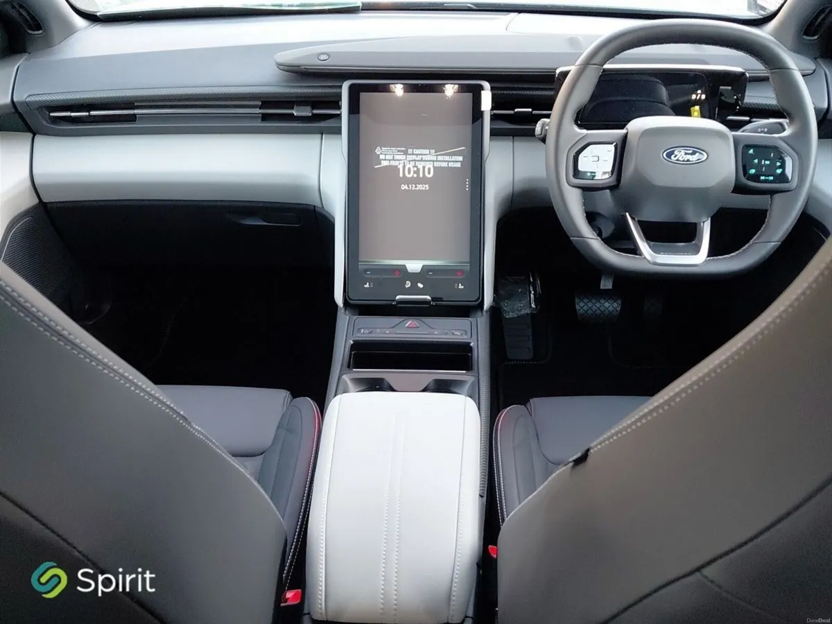 Ford Explorer Premium 77kWh Extended Range RWD - Image 4