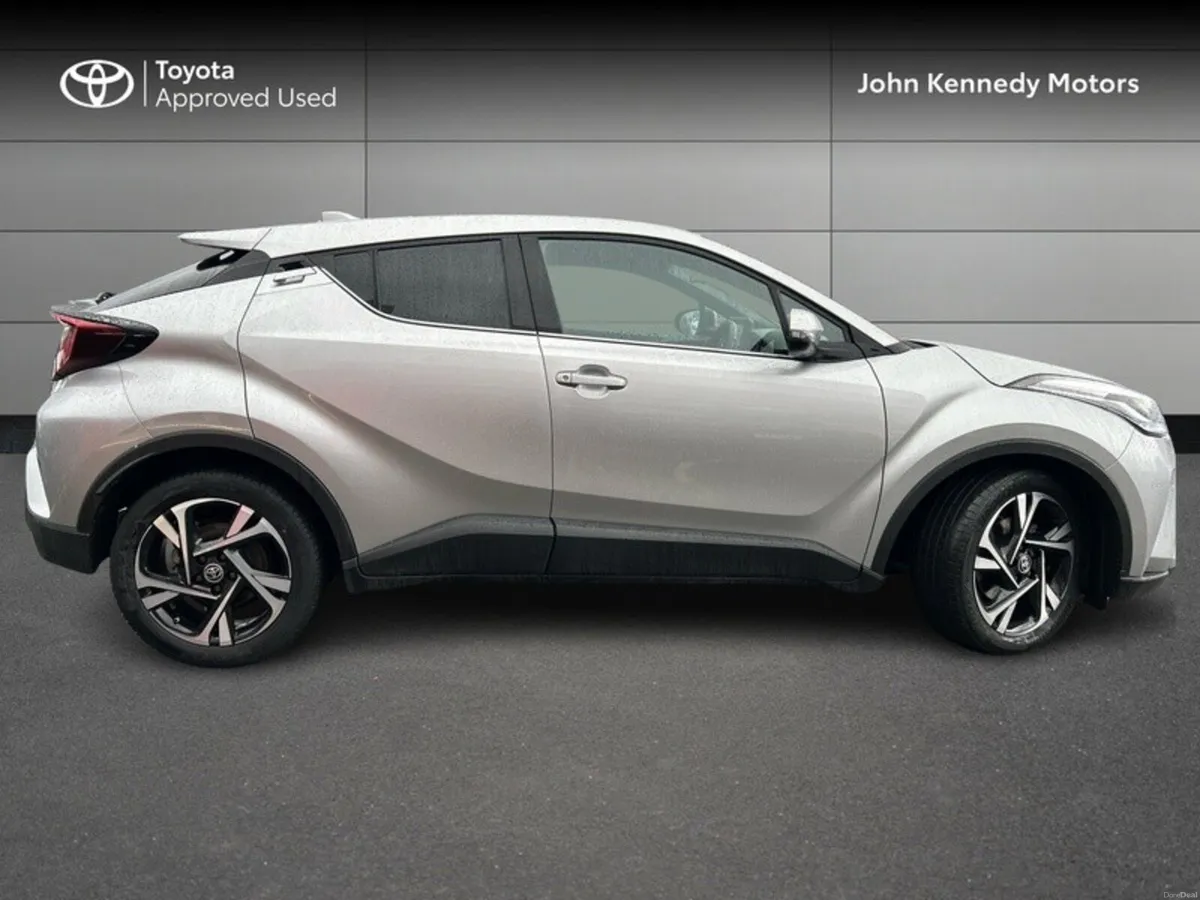Toyota C-HR HYBRID SPORT AUTO - Image 3