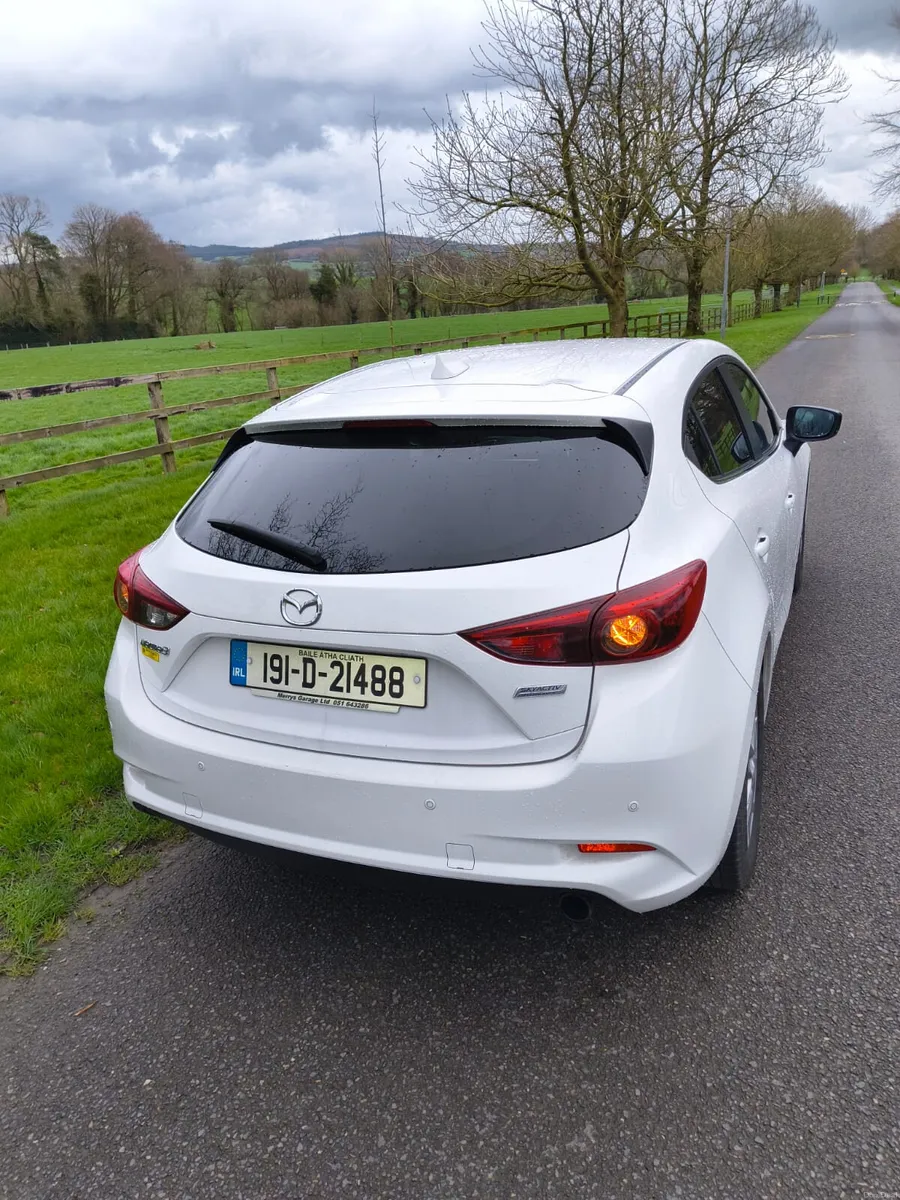 ~ Mazda 3 ~ - Image 4